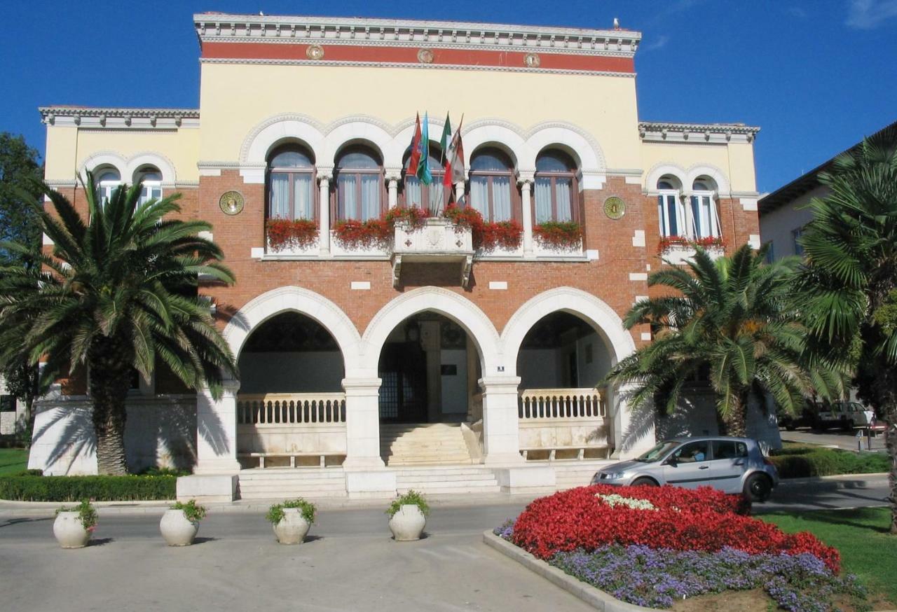 Markovski *